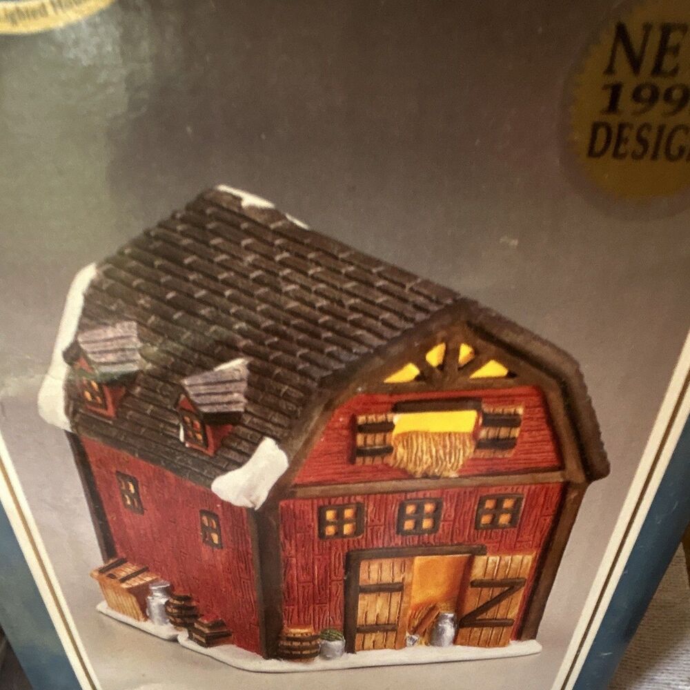 Vintage 1995 Dickens Collectables Sugar Creek County Barn Christmas Village NIB